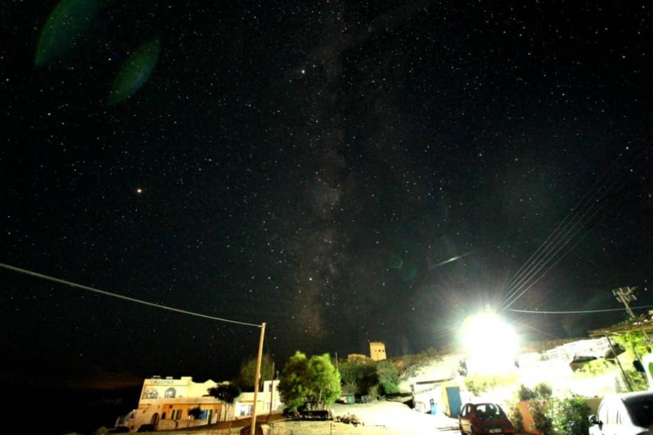 Santorita Suites Akrotírion エクステリア 写真
