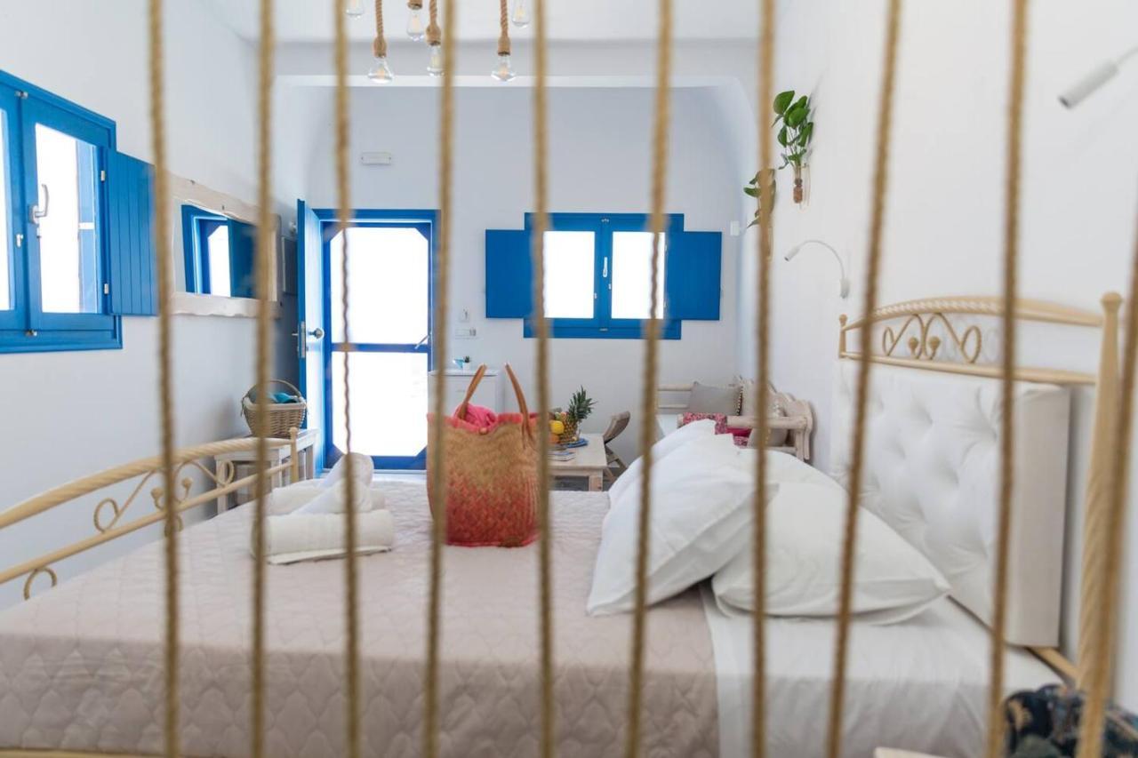 Santorita Suites Akrotírion エクステリア 写真