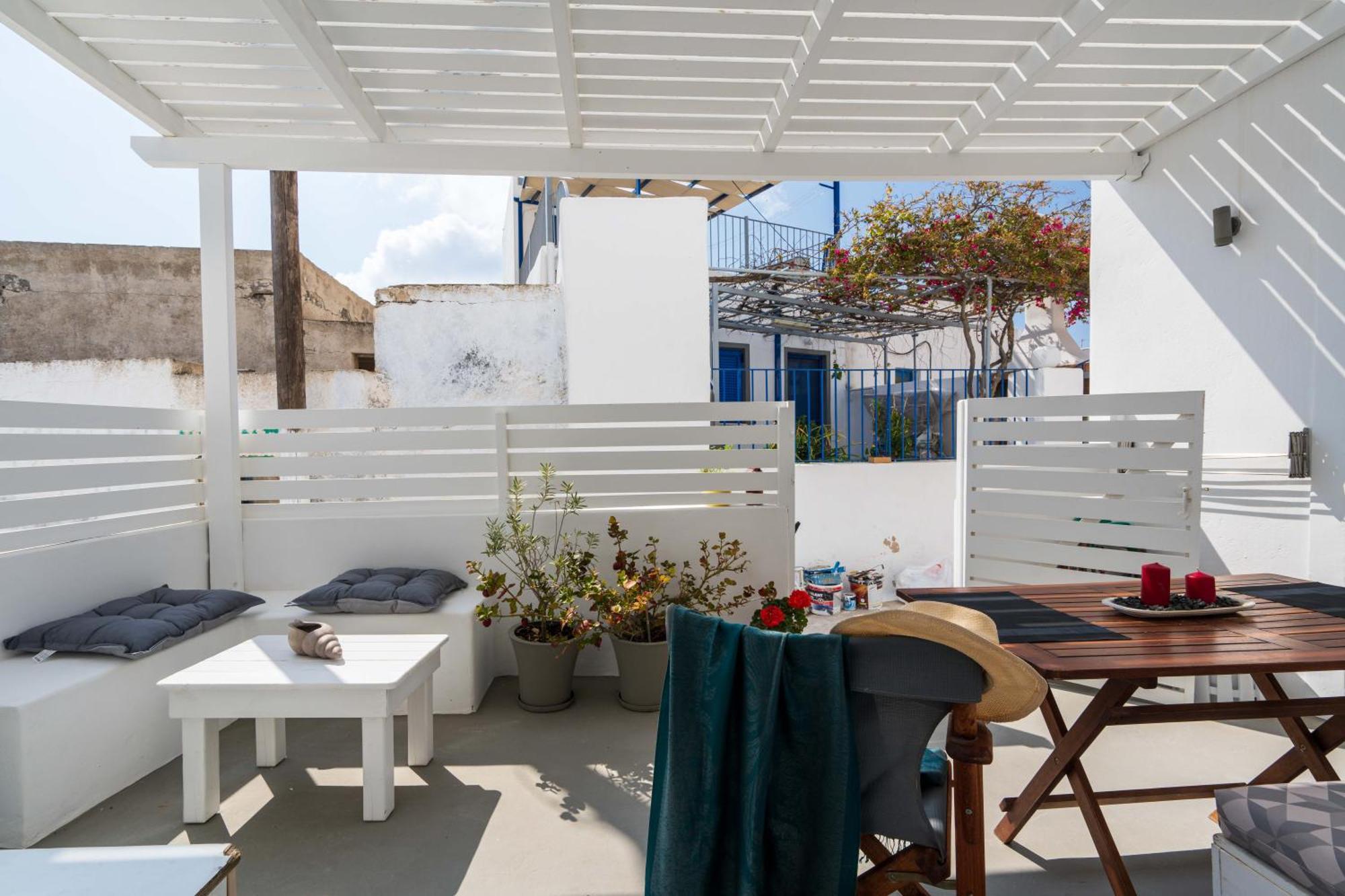 Santorita Suites Akrotírion エクステリア 写真