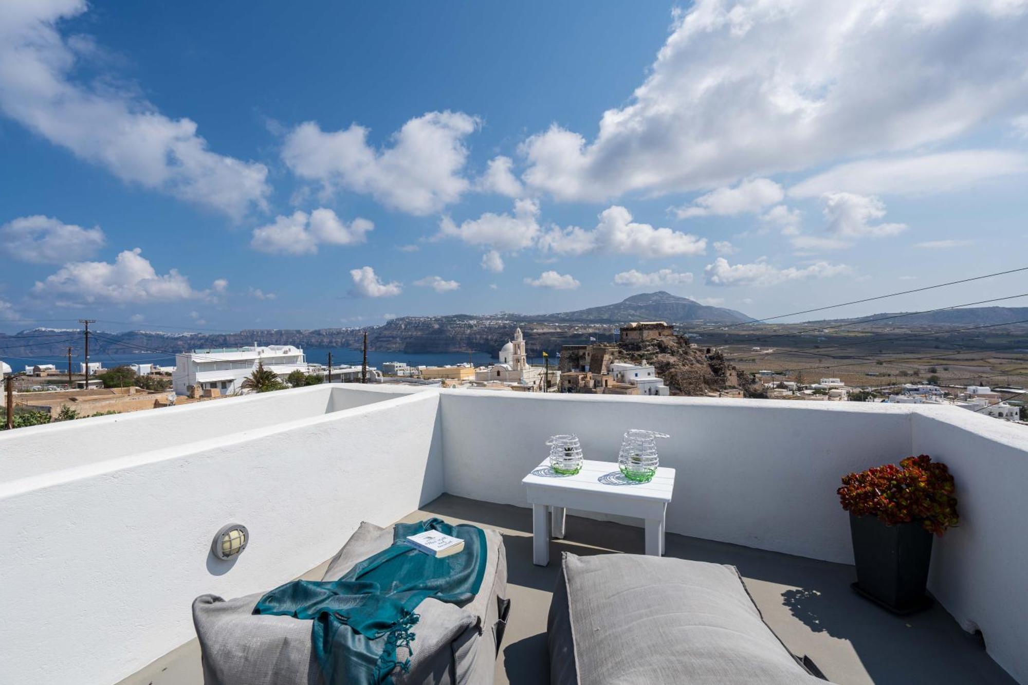 Santorita Suites Akrotírion エクステリア 写真
