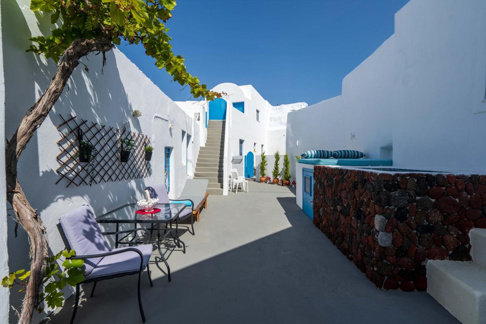 Santorita Suites Akrotírion エクステリア 写真